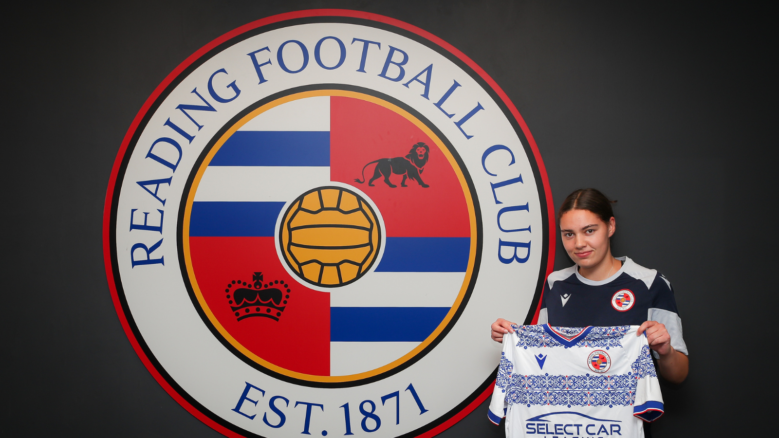 Jazz King signs for the Royals!